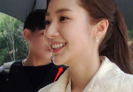 朴敏英吃瓜,揭秘明星背后的娱乐八卦风云